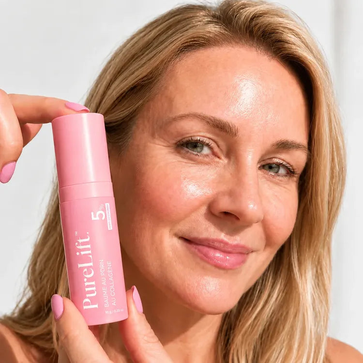 Femme avec le baume PureLift